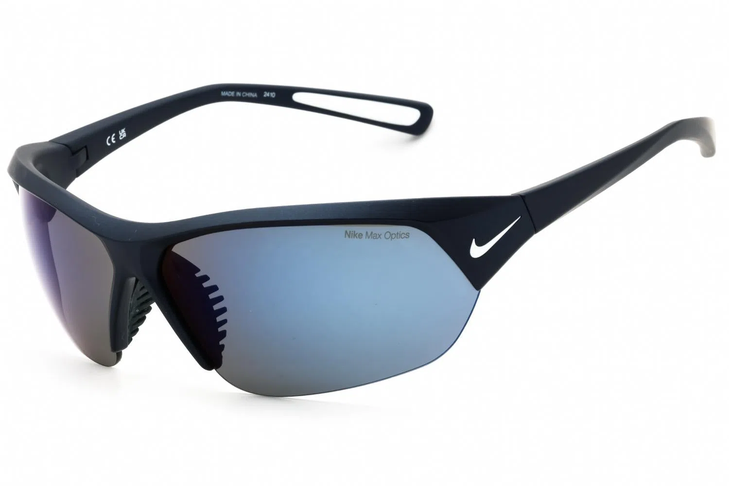 Nike NIKESKYLONACEFQ4766 Sunglasses - view 2